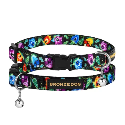 Нашийник для кішок BronzeDog Urban Folk нейлоновий з пластиковою пряжкою та дзвіночком чорний XS
