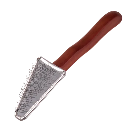 Пуходерка Dezynadog Soft Triangle Slicker Brush трикутна пласка для місць навколо очей лап і морди для цуценят та малих порід