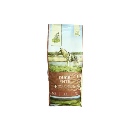 ISEGRIM Green Hills Adult Duck with Berries 12 кг. Сухий корм для собак Едалт. Качка з ягодами та дикорослими травами