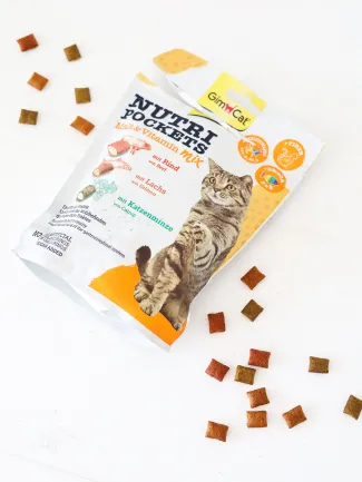 Вітамінні ласощі GimCat Nutri Pockets для котів, мультивітамін мікс, 150 г — Фото 1