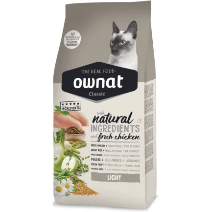 Ownat Classic Light Сухий корм для дорослих котів, схильних до набору зайвої ваги, з куркою, 4 кг