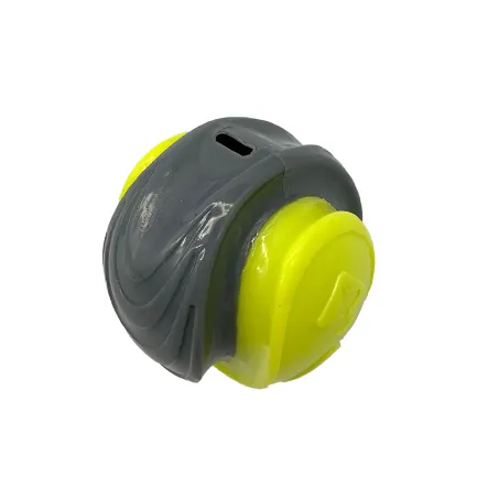 Іграшка для Собак Skipdawg Whisting Ball Свистячий М'яч 7 см M — Фото 4