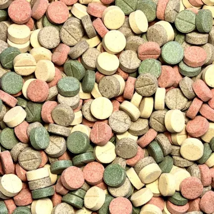 Корм Silbermann Stickies Mix 120 ml (SIS134) мікс клейких таблеток для акваріумних риб — Фото 1