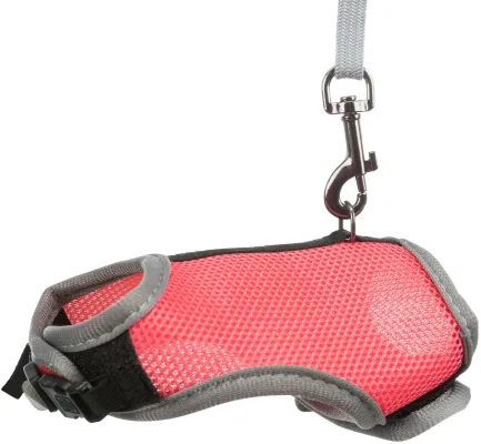 Шлейка з повідцем Trixie Soft для морської свинки, нейлон, 18-25 см (кольори в асортименті)