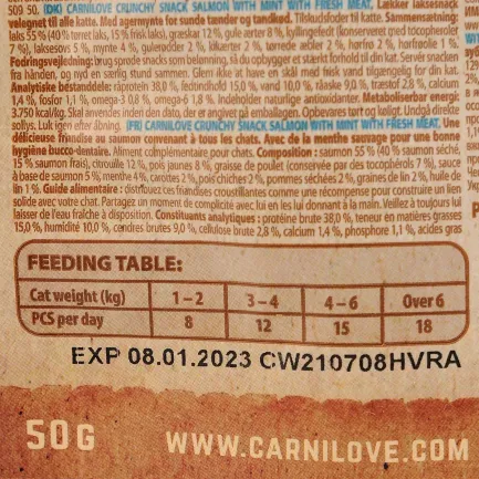 Ласощі Carnilove Cat Crunchy Snack для котів, лосось та м'ята, 50 г — Фото 2