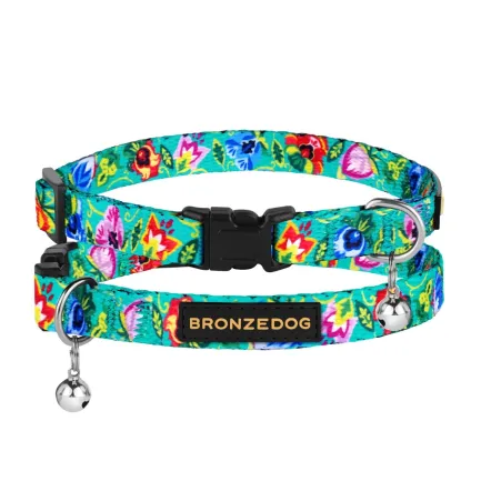Нашийник для кішок BronzeDog Urban Folk нейлоновий з пластиковою пряжкою та дзвіночком ментоловий XS